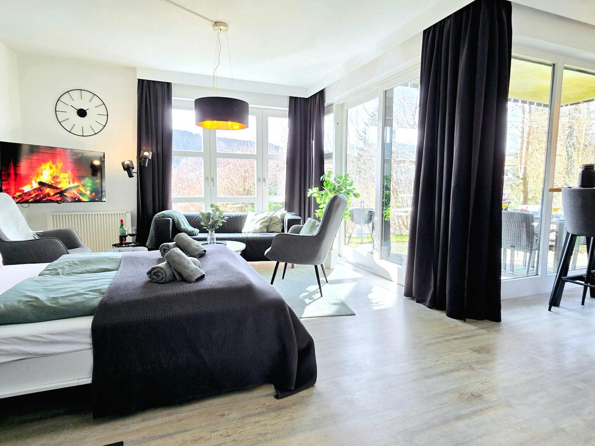Ferienwohnung Fuchsbau Mit Kamin & Terrasse & Hunde Winterberg Exteriér fotografie