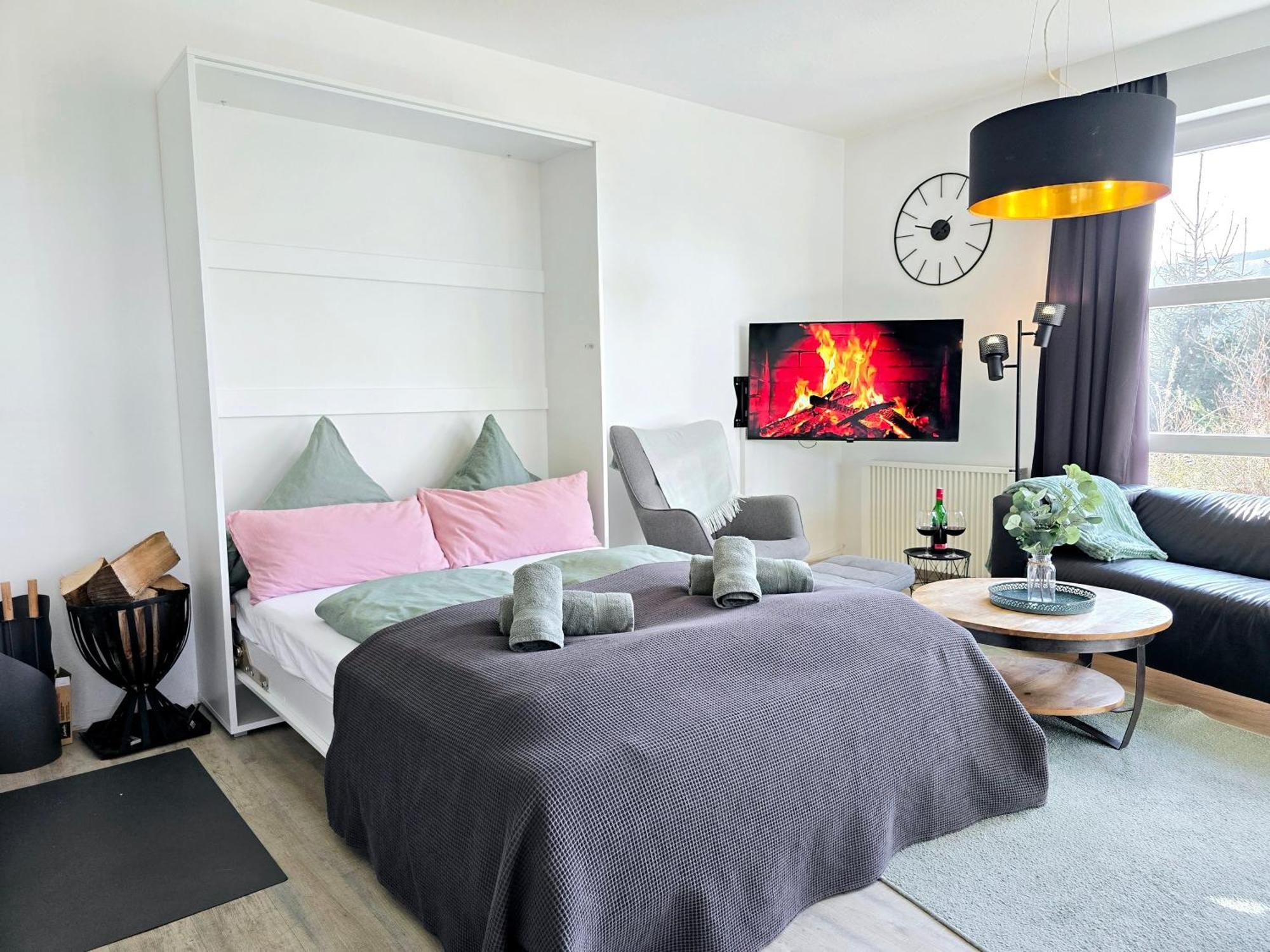Ferienwohnung Fuchsbau Mit Kamin & Terrasse & Hunde Winterberg Exteriér fotografie